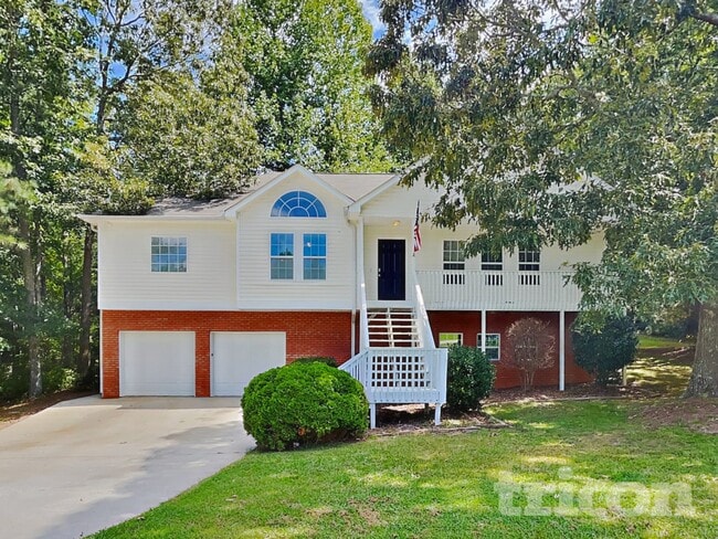 Building Photo - 37 Abbotsford Dr