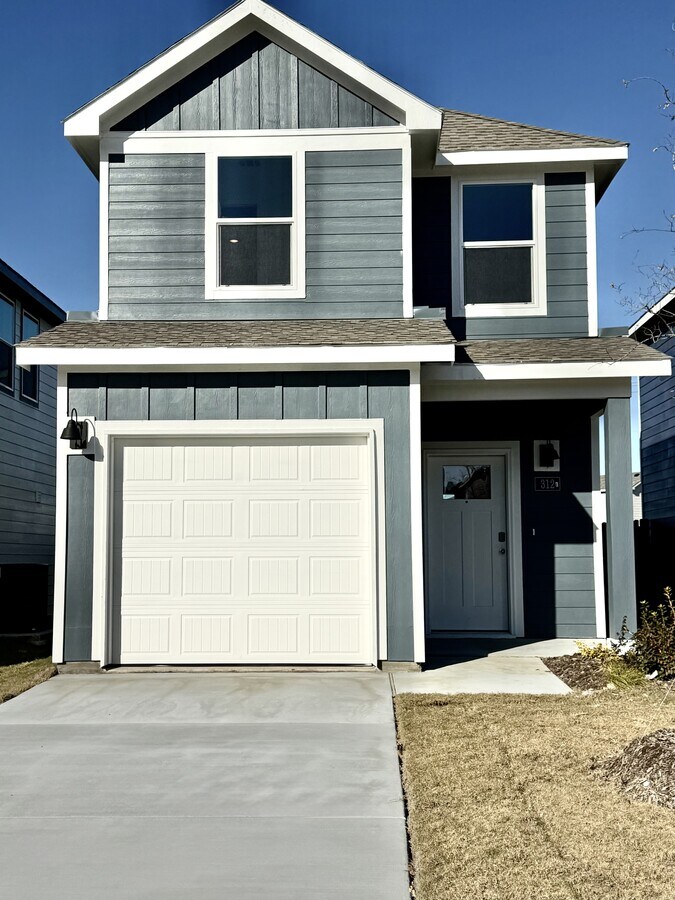 Photo - 312 Tall Cedar Wy