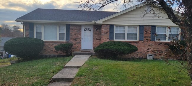 Building Photo - 404 Chapman Ct Rental