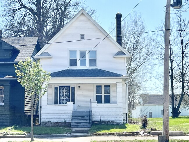 Photo - 1822 W Jefferson St