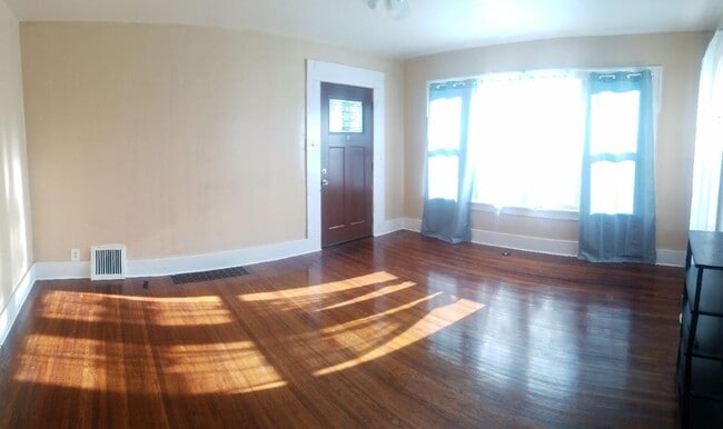 Photo - 917 Kimball Ave