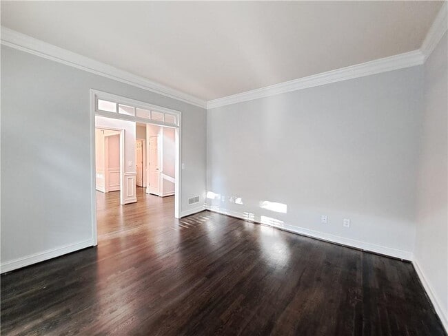 Photo - 2242 Lenox Walk NE