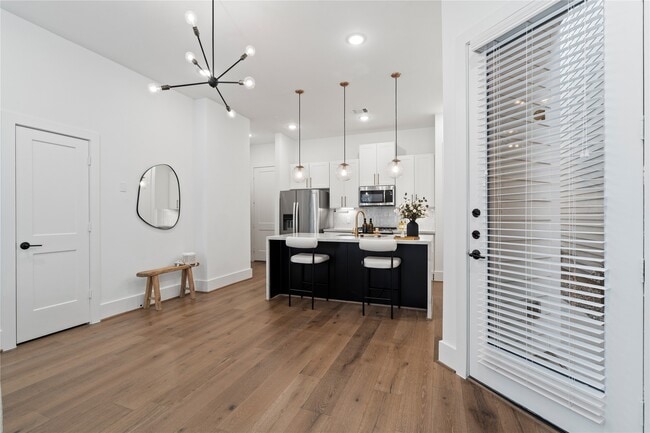 Photo - 9011 Wellspring Dr