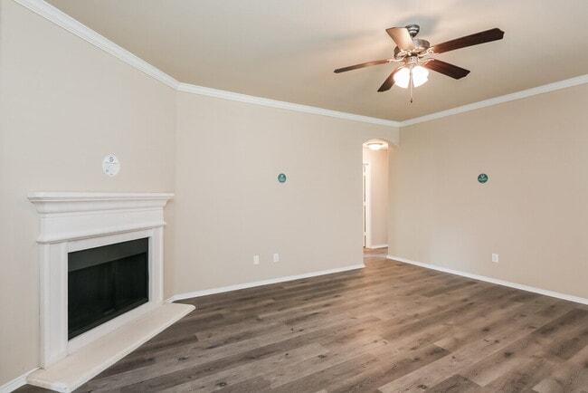 Photo - 517 Pawnee St