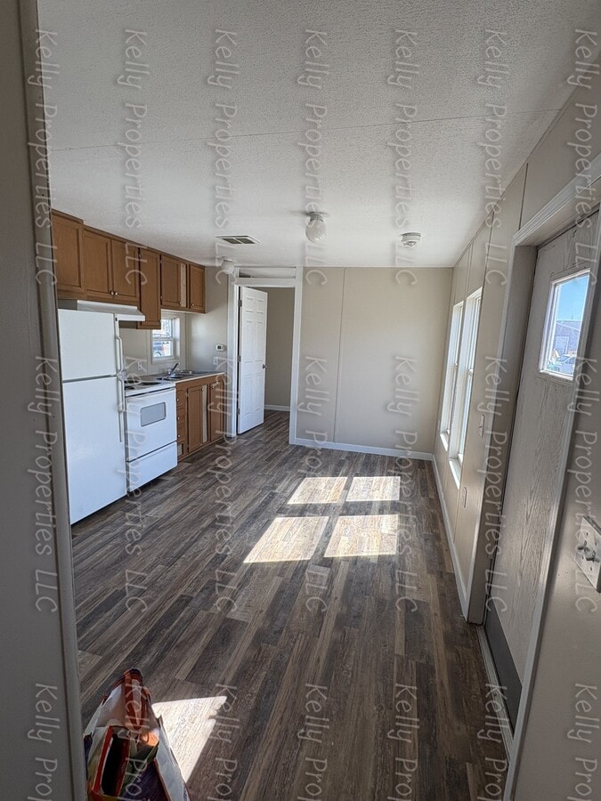 Photo - 510 33rd Ave NW