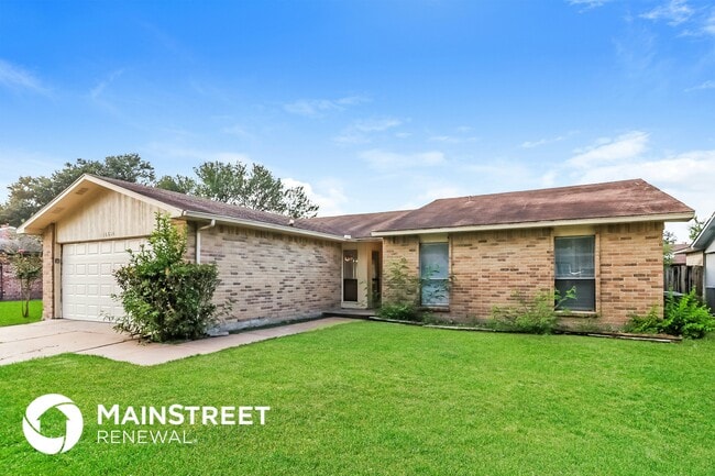 Photo - 16814 Macleish Dr