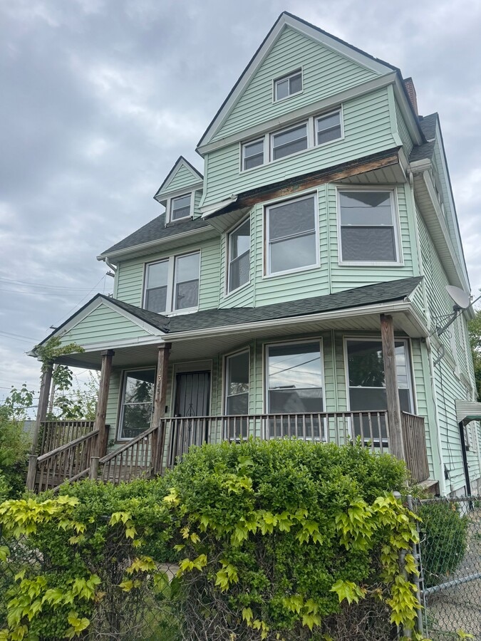 Photo - 1345 Addison Rd