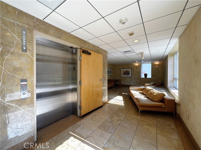 320 S Willaman Dr Unit 402