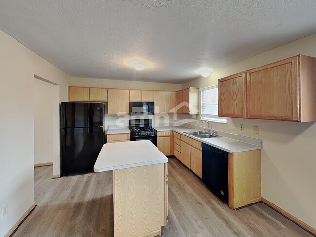 Photo - 2245 Yagger Bay Dr