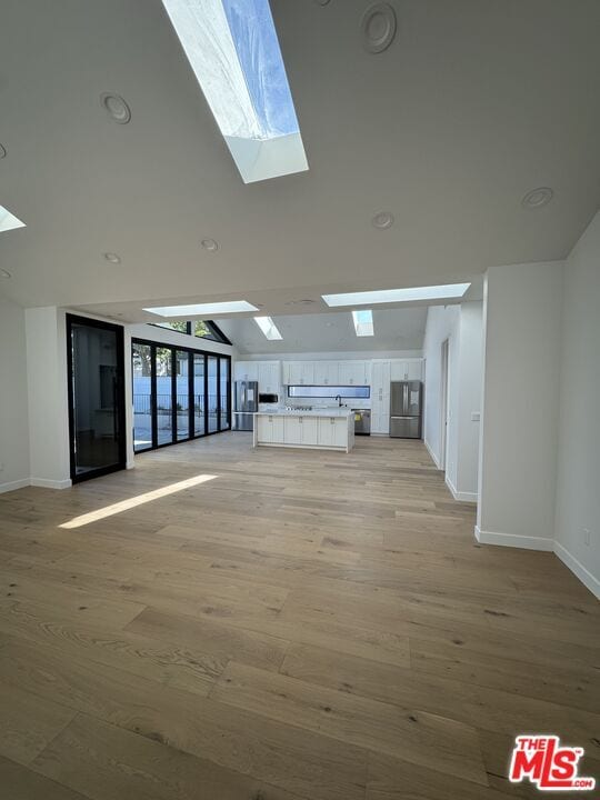 Photo - 8320 Loyola Blvd