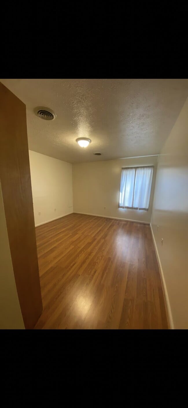 Photo - 2640 Valley Ave Unit 1