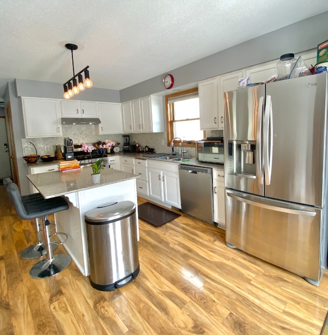 Photo - 2221 Polk St NE