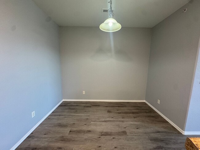 Photo - Move-In Ready Top-Floor Condo with New Flooring & Fresh Paint