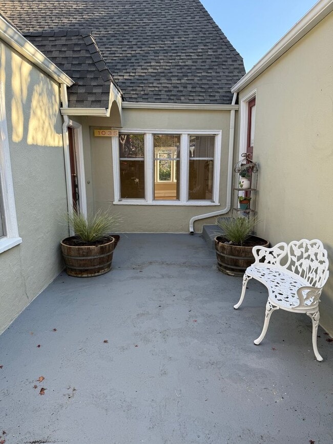 Photo - Great 2 Bedroom Rental Home in Crocker Highland District