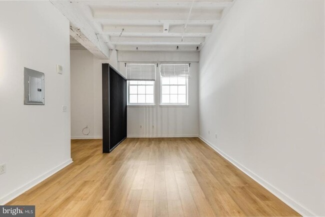 Photo - 109 W Wildey St Apartment Unit 112