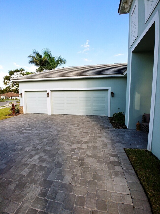Photo - "Spacious 4 Bed, 3.5 Bath Rockledge Rental - Your Dream Home Awaits!"