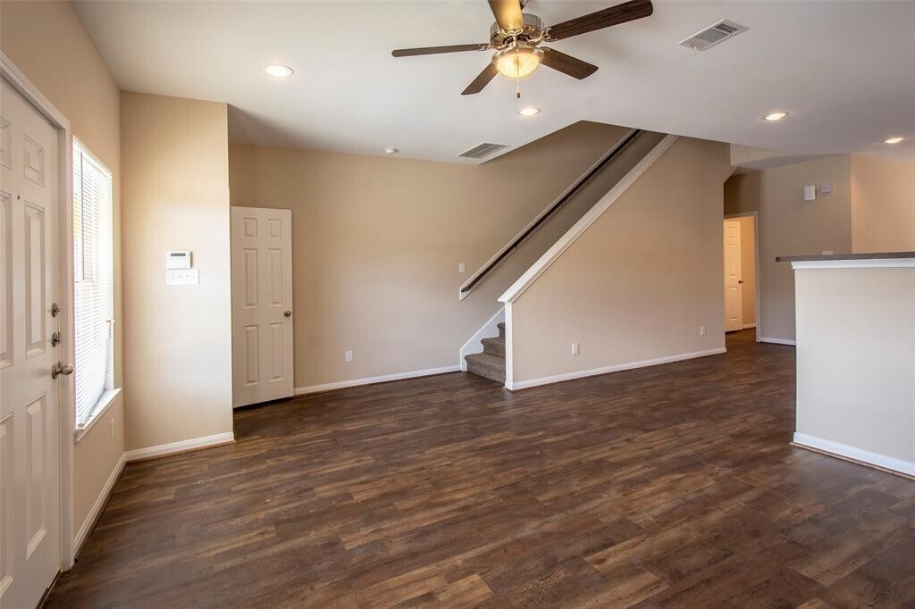 Photo - 8530 Homewood Ln