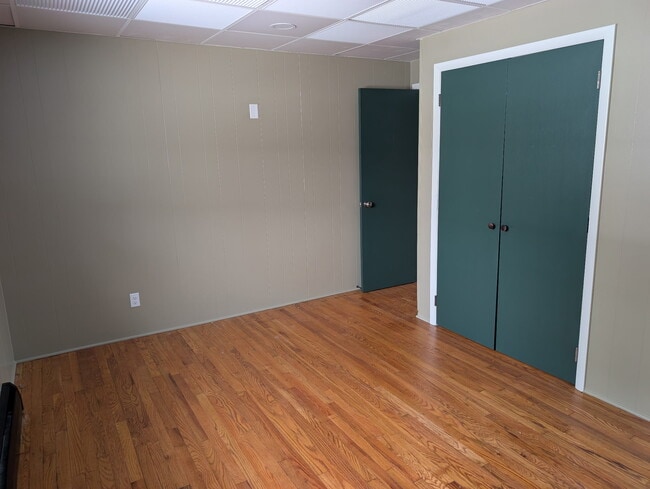 Photo - 2138 Mountain View Ave Unit 2138