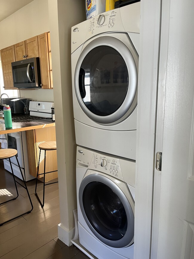 Photo - 19 Center St