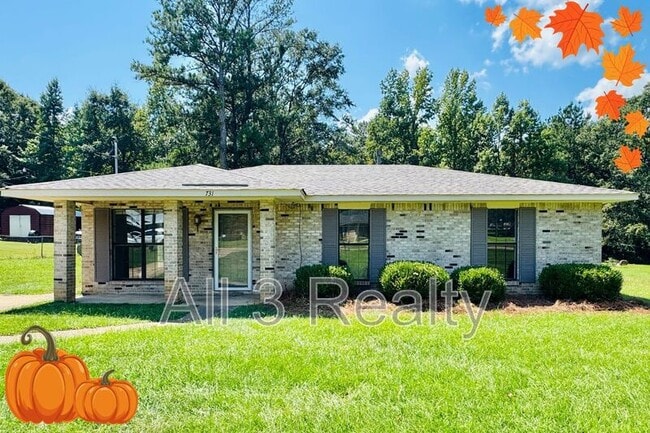 Building Photo - 731 St Martins Dr Rental