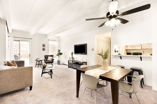 Photo - 1365 Columbine St Unit APT 103