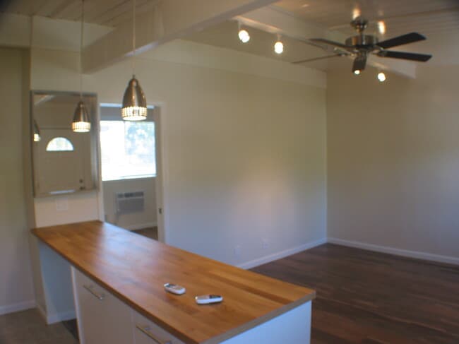 Photo - 3583 E N St Unit 1