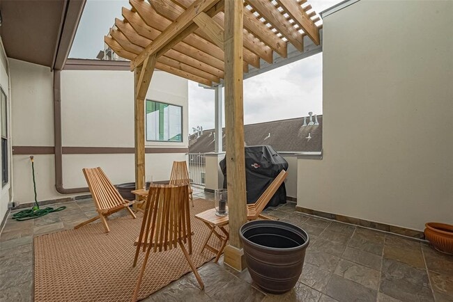 Photo - 107 Tuam St Condo