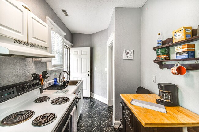 Photo - 9501 Granby St Unidad SI FL2-ID1579321P