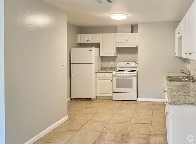 Building Photo - 2292 - Sugarfoot Oaks Unit B Rental