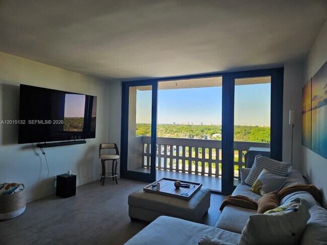 90 Edgewater Dr Unit 1219