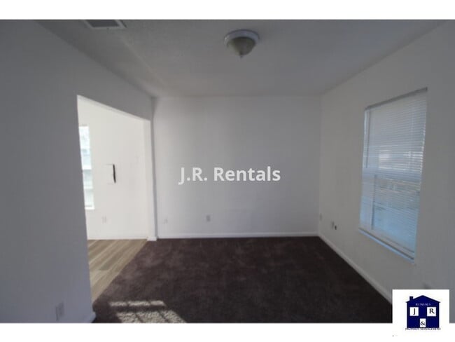 Photo - 503 W Washington Ave