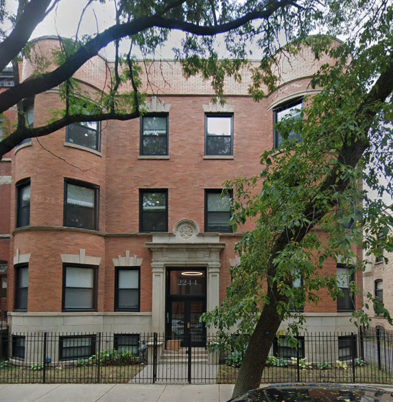 Photo - 2244 N Kenmore Ave House