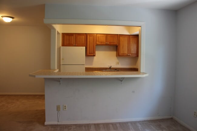 Photo - Ballston Garden Apartments