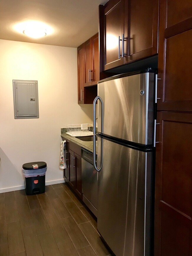 Photo - Beautiful & Convenient 2/2/2 Unit