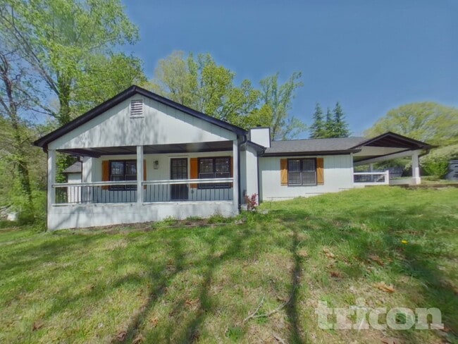 Photo - 558 Buchanan Hwy