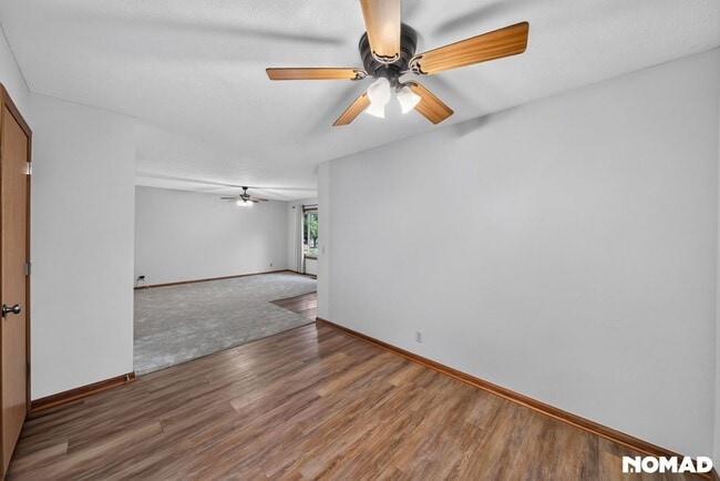 Photo - 908 Newport Blvd