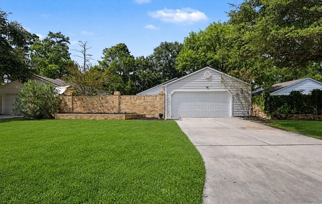 Photo - 69 Wind Whisper Ct