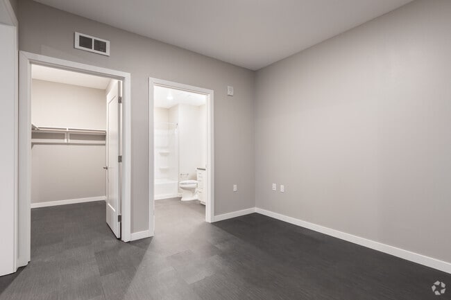 2HAB, 2BA - 1,200 ft²
