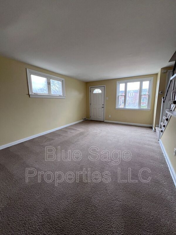 Photo - 120 Stratford Rd