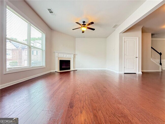 Photo - 1044 Haley Wds Ln