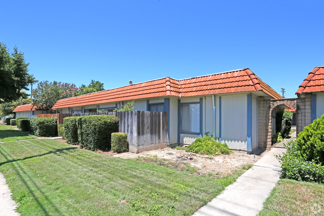 Photo - Standiford Terrace
