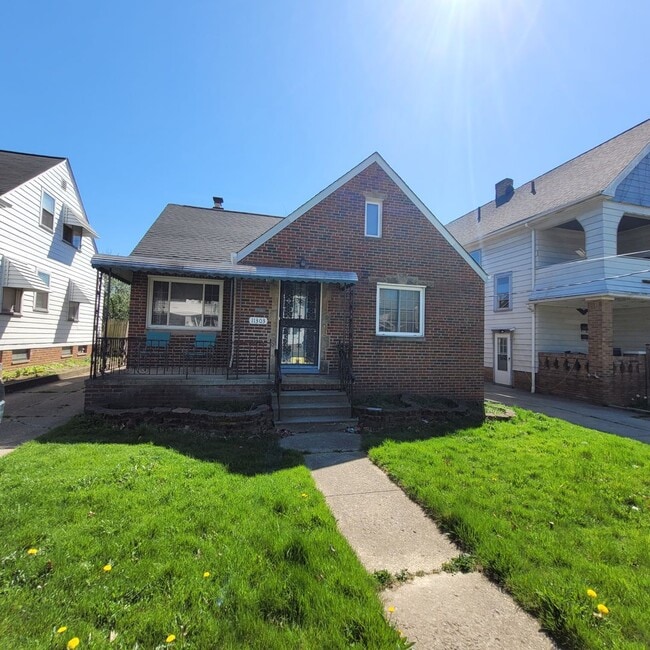 Building Photo - West Boulevard Area 3-Bed, 1-Bath Single-F... Rental
