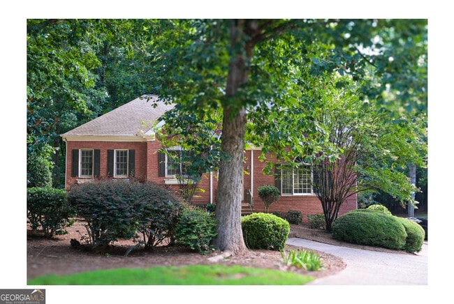 Photo - 3885 Waterford Dr