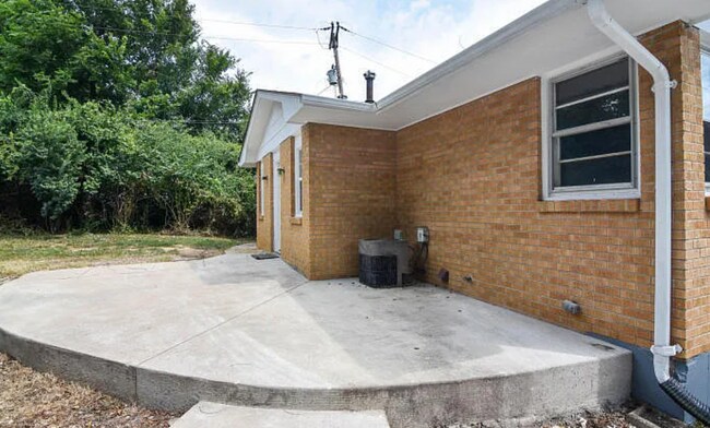2407 Clark Ln Unit A