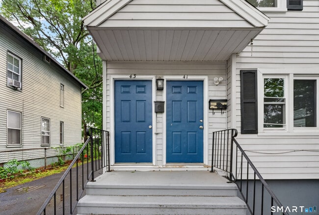 Photo - 41 Admiral St Unit #1