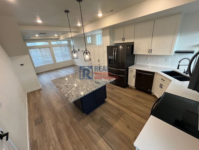 Photo - 3650 Pinonwood Ct