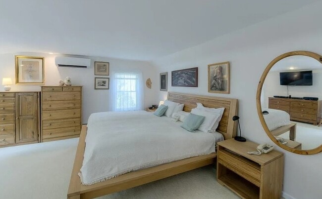 Photo - 11 Dubiel Dr