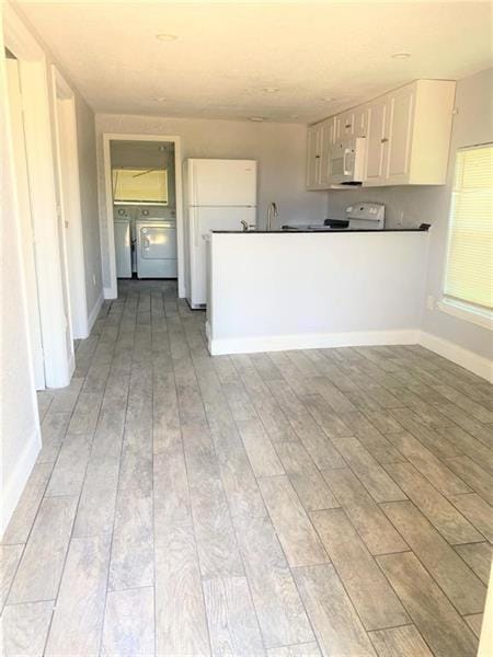 Building Photo - 12364 Lakeshore Dr Rental
