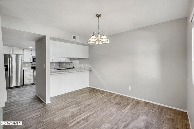 Photo - 222 W Brown Rd