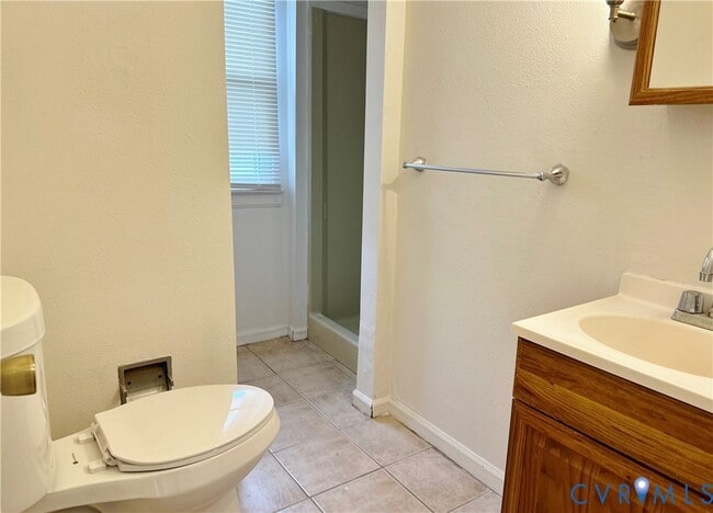 Photo - 512 Marbleridge Rd
